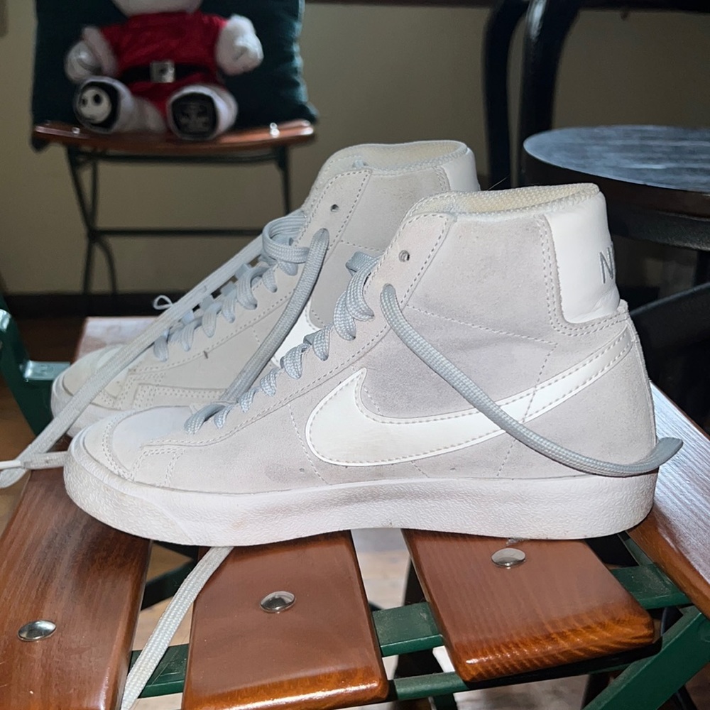 Nike Blazer Mid '77 PRM "Grey Fog/Light Smoke Grey/Grey Fog"